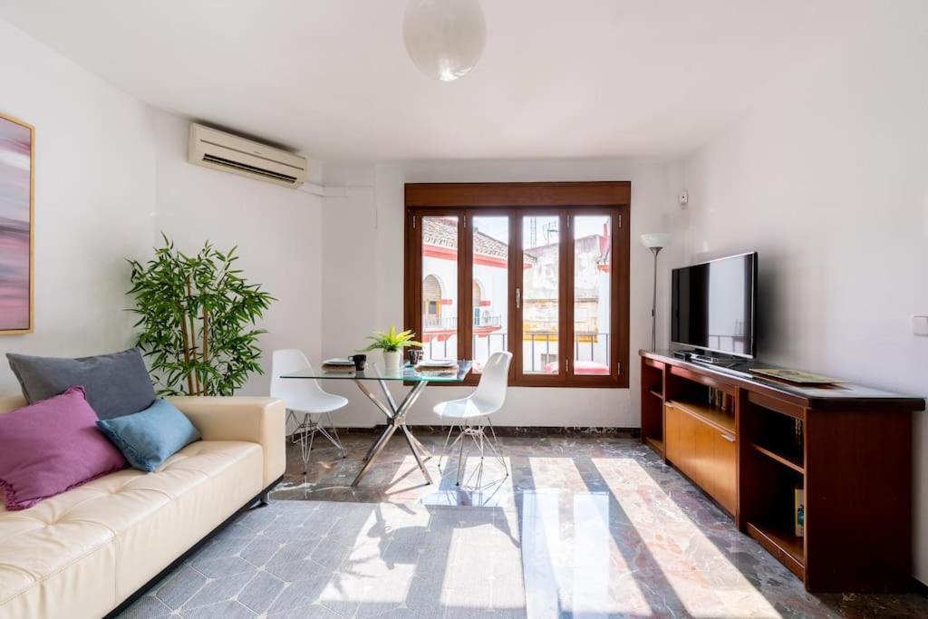 세비야 Behouse Sierpes 아파트 외부 사진